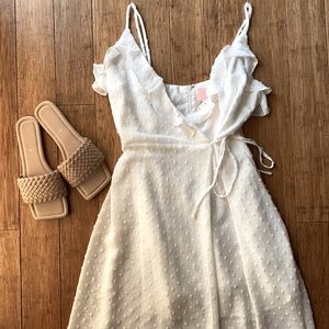 🆕 NWT White Midi Length Wrap Dress